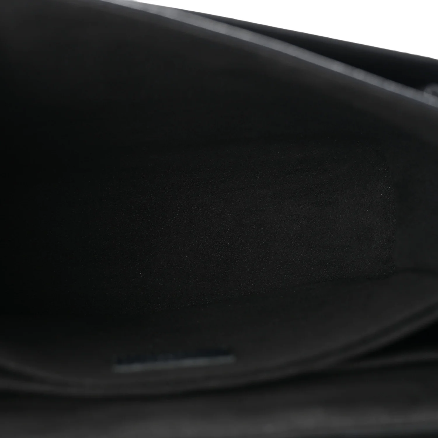 Soft Calfskin My Lockme Studs Black