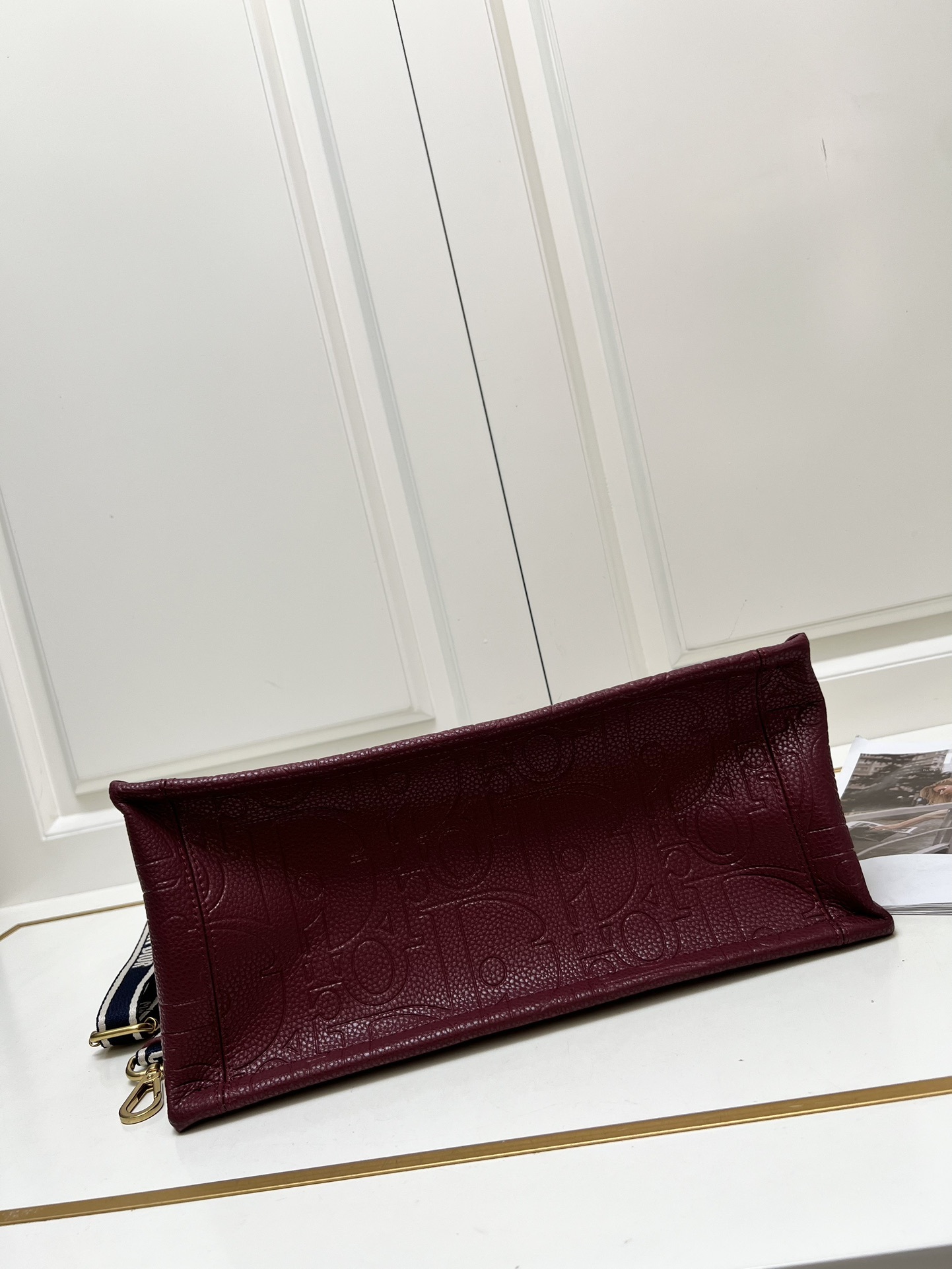 D new arrival book tote bag size: 36.5*28*17.5cm top quality