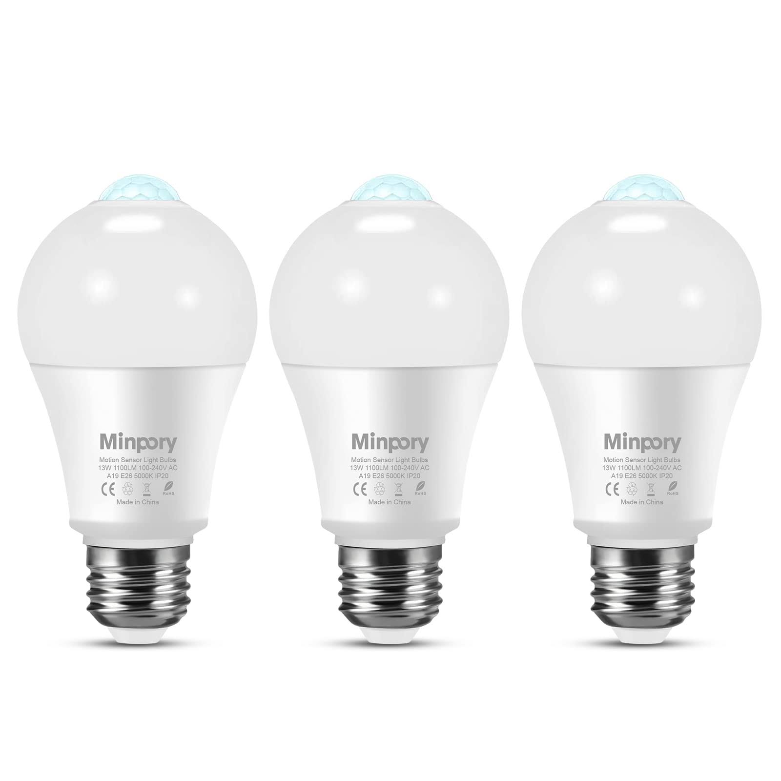 Minpory Motion Sensor Light Bulbs, 13W(100W Equivalent) Motion Detector Auto Activated Dusk to Dawn Security LED Bulb, A19 E26 5000K Daylight Outdoor/Indoor