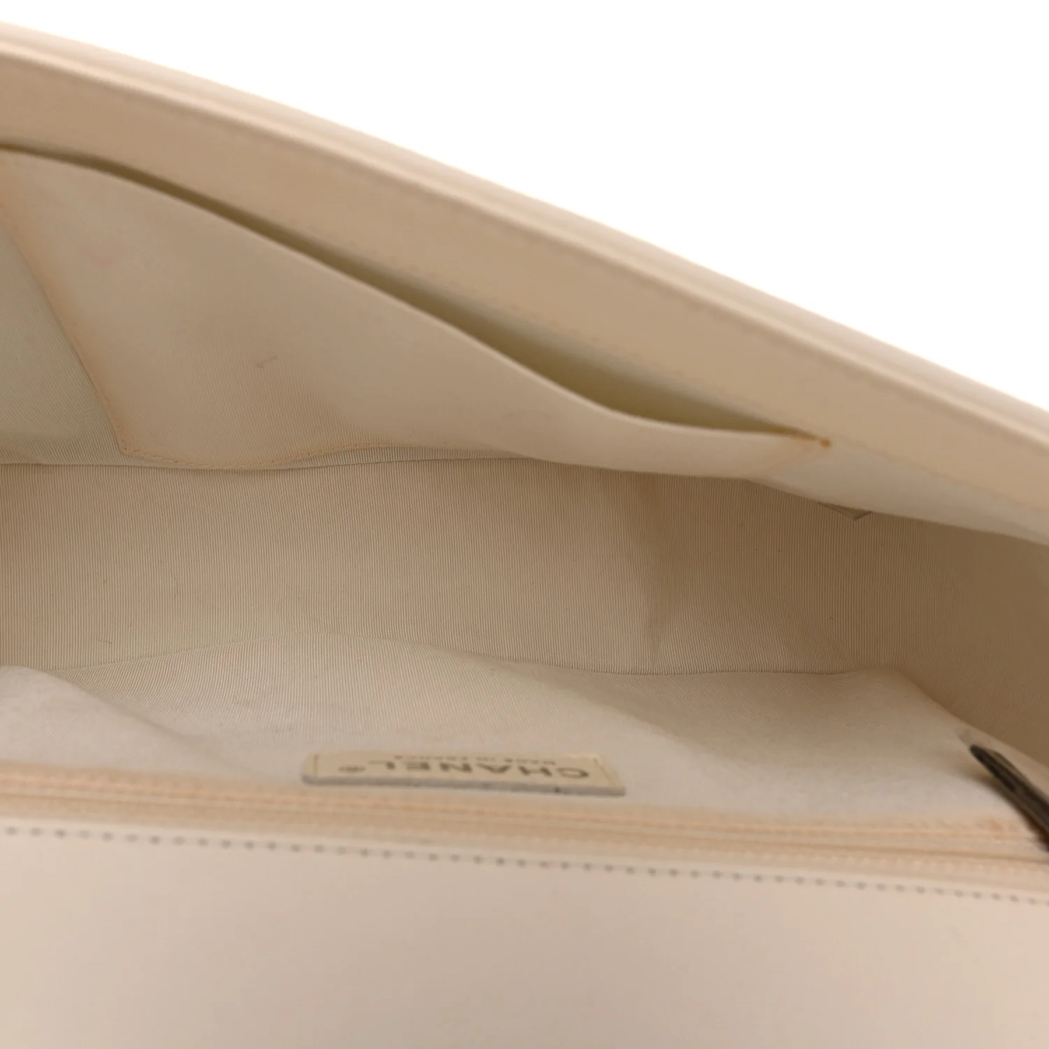 Calfskin Quilted New Medium Boy Flap White