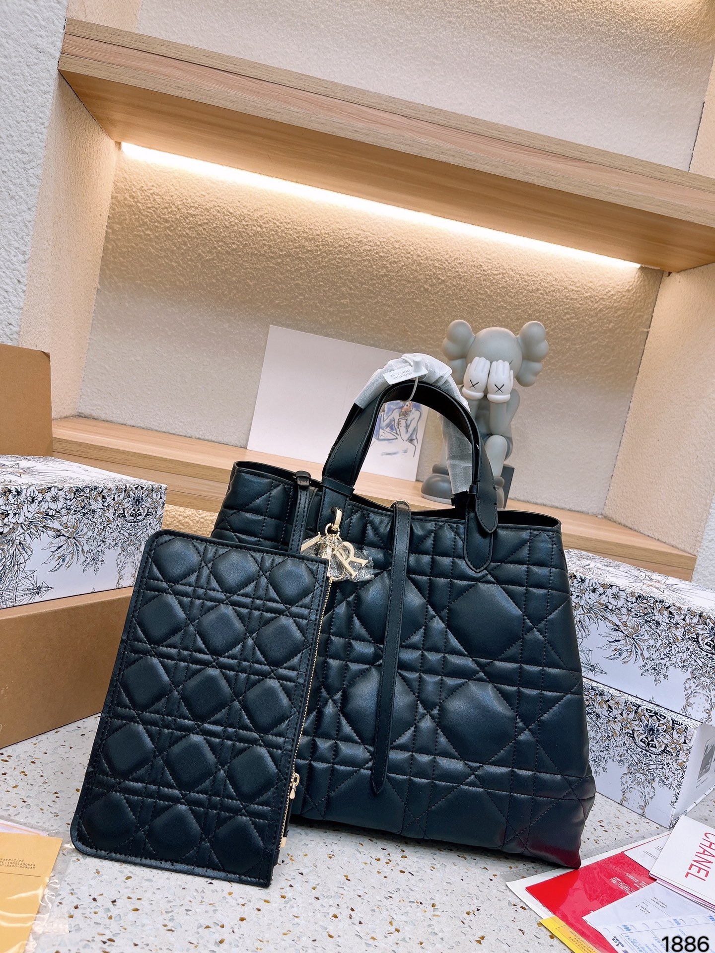 D D TOUJOURS new arrival tote bag size: 34 * 27 cm