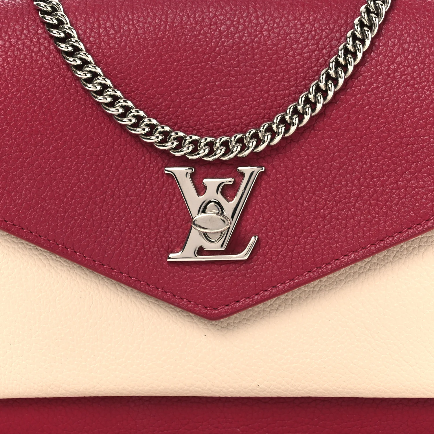 Calfskin My Lockme Chain Pochette Lie De Vin Etain Creme