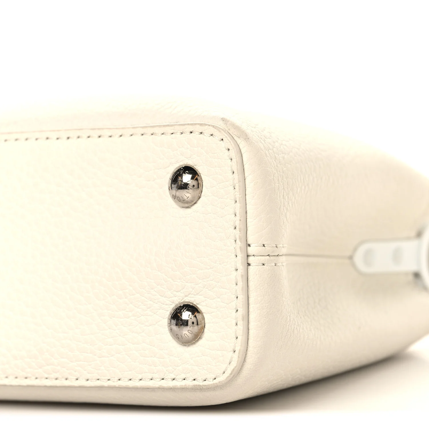 Taurillon Mini Capucines Monochrome  White