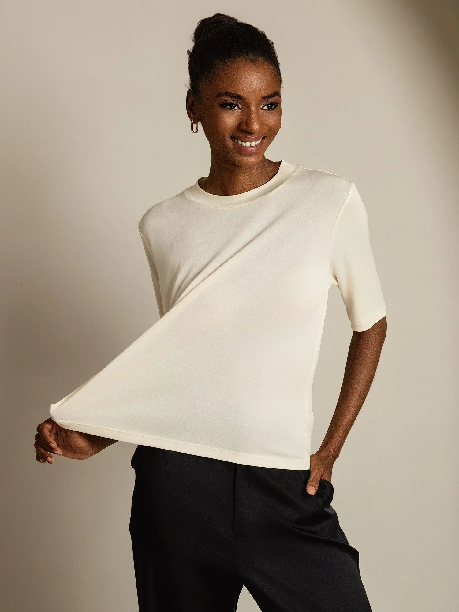 Women's Pure Silk Half Sleeve Round Neck T-Shirt