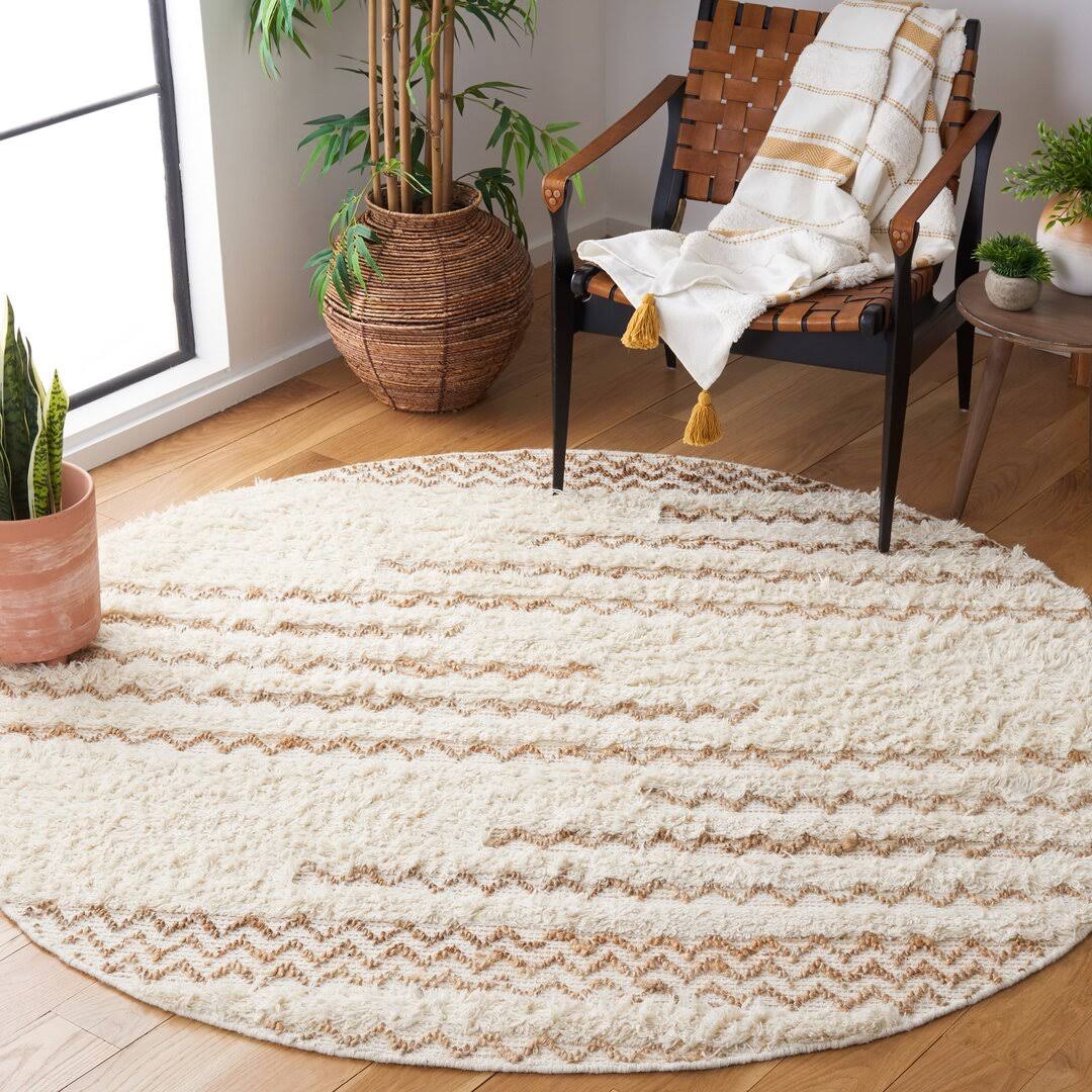 Kristina Chevron Handmade Flatweave Wool Area Rug in Ivory/Brown Steelside Rug Size: Round 4'