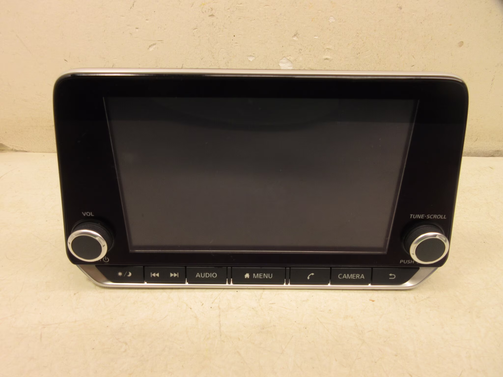 Pre-Owned 20 21 22 Sentra AM FM Audio Radio Player Display Screen OEM LKQ Verify Specific Vehicle Fitment In Description (Good)