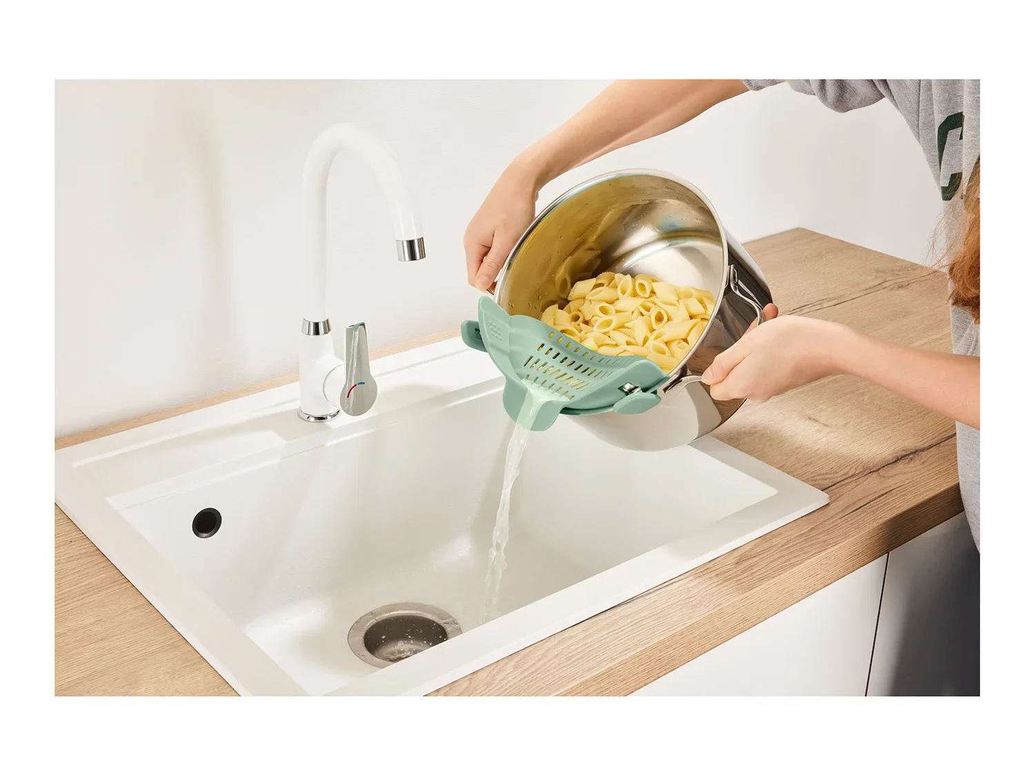 ERNESTO Couvercle gouttoir ou dessous de plat ou gants de cuisine