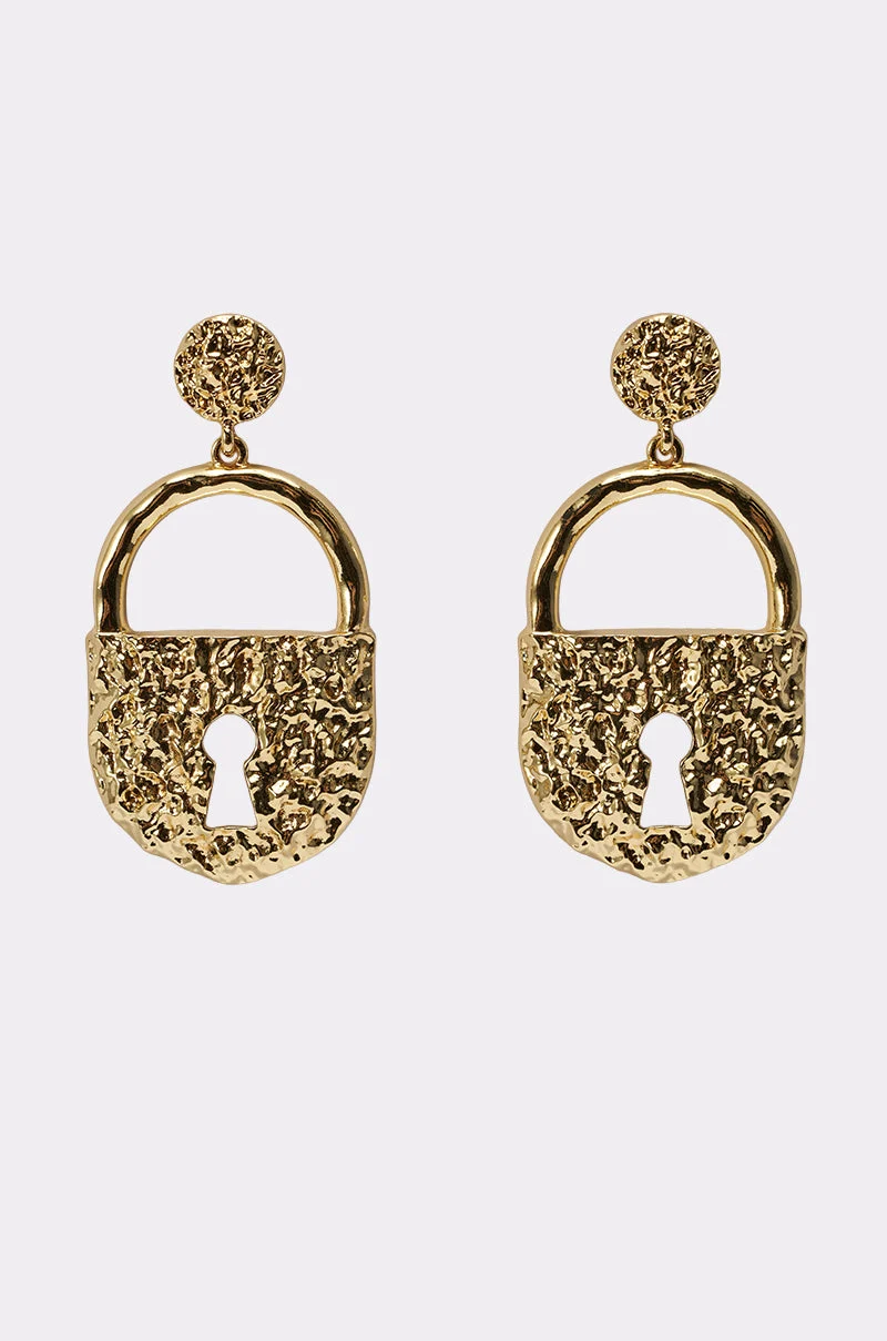 ON LOCK EARRING - Akira Store