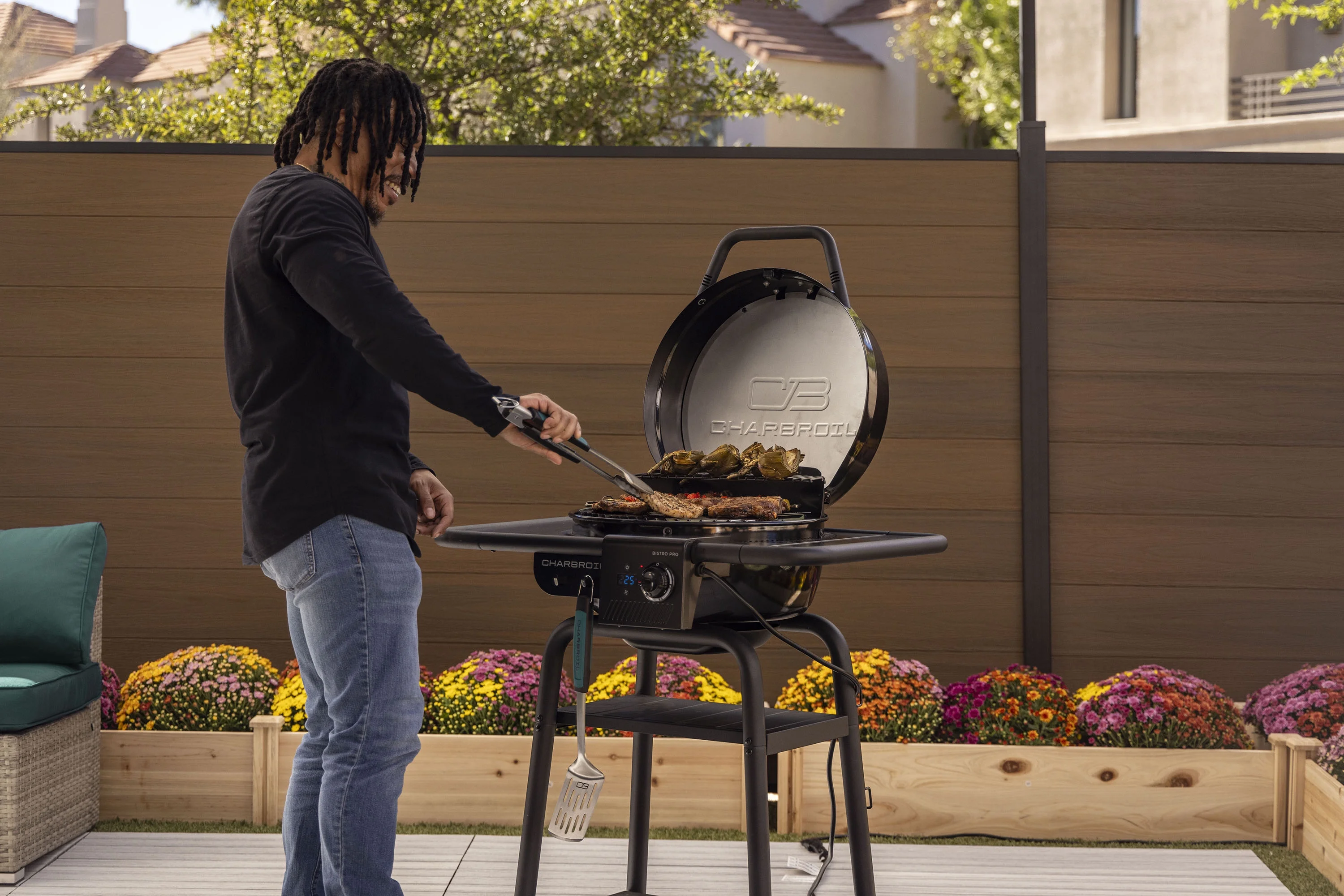Charbroil Bistro Pro? Electric Grill + Charcoal Mode