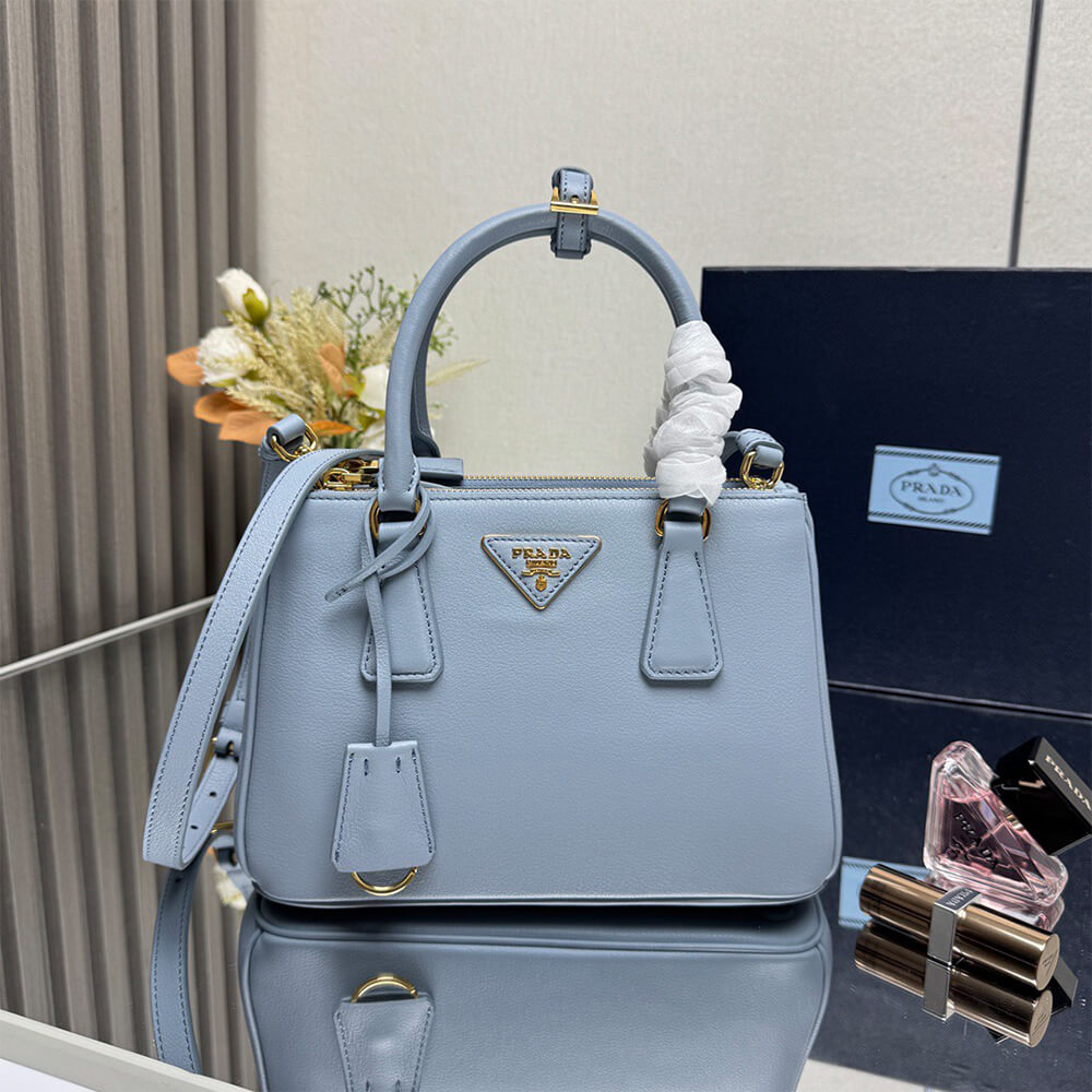 Prada Small Prada Galleria Saffiano leather bag(HIGH-END GRADE)