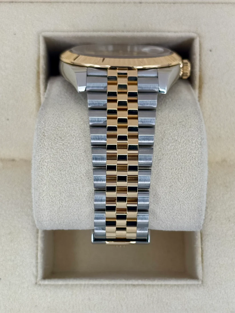 [Super Clone]RLX  Datejust 41mm Swiss Replica Watch | Two Tone Jubilee Bracele Champagne Fluted Dial Ref 126333