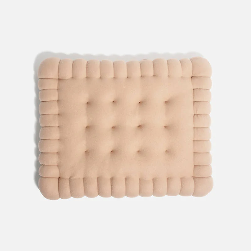 Biscuit Quilted Dog Bed