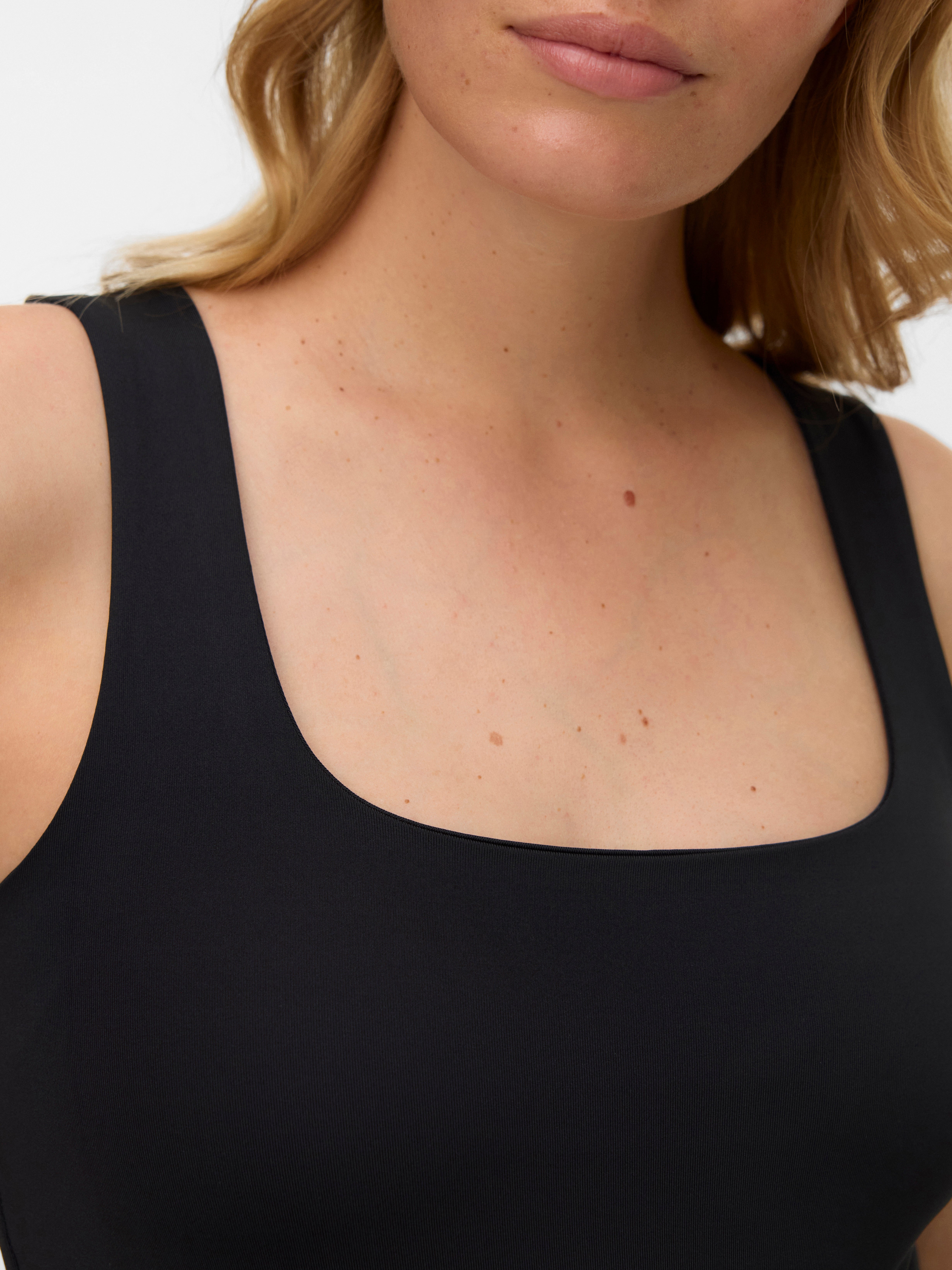 VERO MODA® Regular Fit Square neck Top