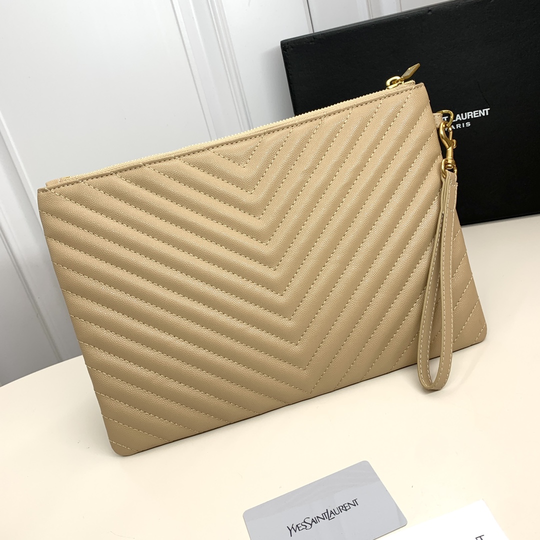 Y new arrival handbag size??30cm