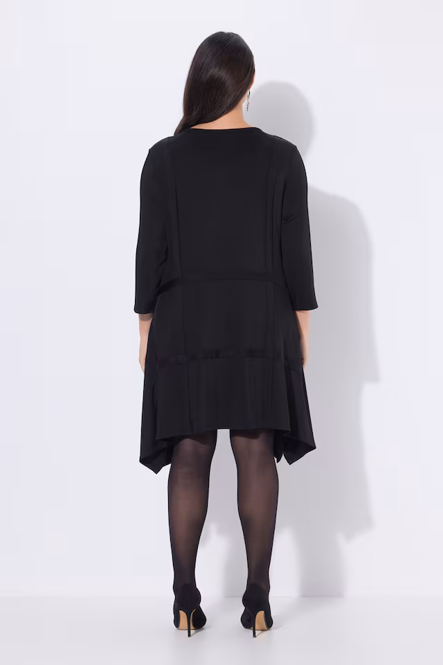 Pointed Hem 3/4 Sleeve Slinky Dress