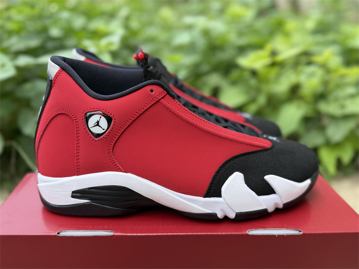 Jordan Air Jordan 14 Retro 