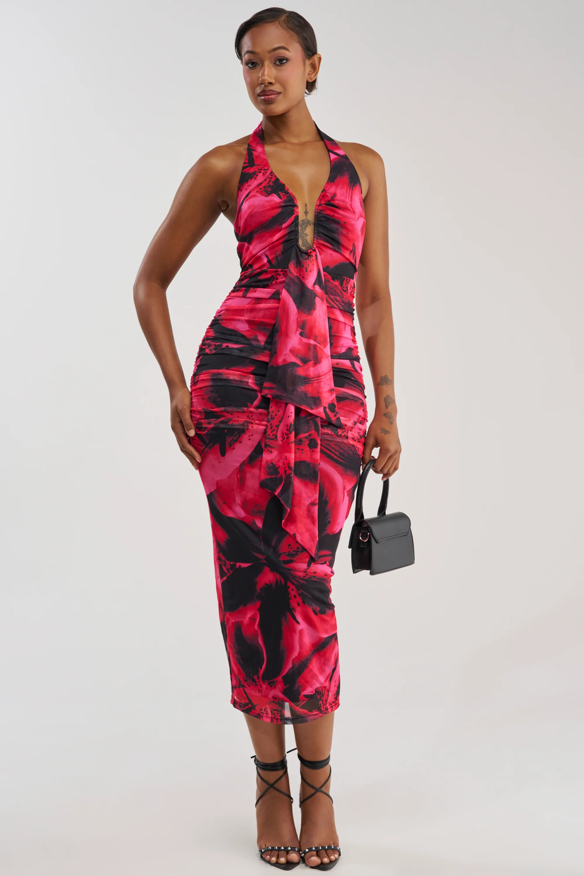 MAIN STAGE ABSTRACT MAXI DRESS IN BLACK MULTI - Akira Store