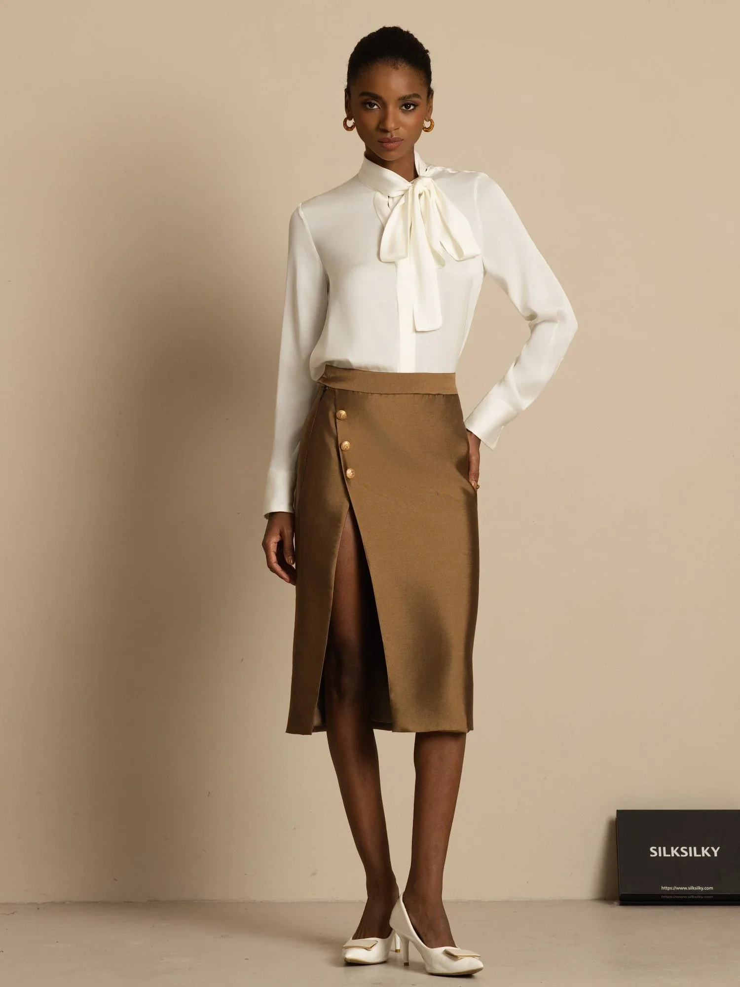19Momme Silk Women's Tie Neck Long Sleeve Blouse
