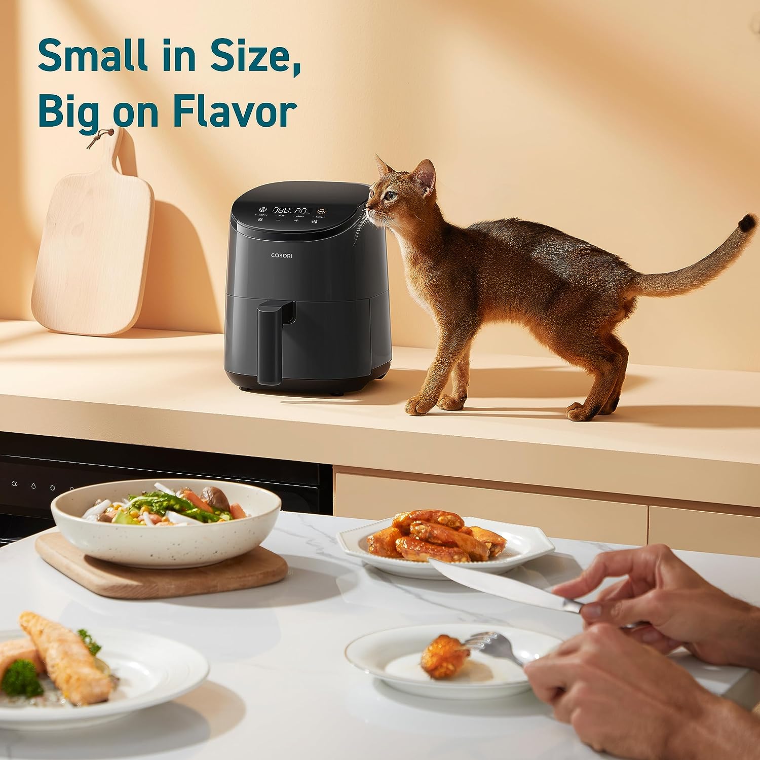 Four à air chaud COSORI 2,1 L, mini-friteuse 4 en 1 : cuisson, rôtissage, réchauffage, peu encombrant et silencieux, panier antiadhésif compatible lave-vaisselle, 30 recettes intégrées à l’application, autocollant avec 6 guides de référence, gris