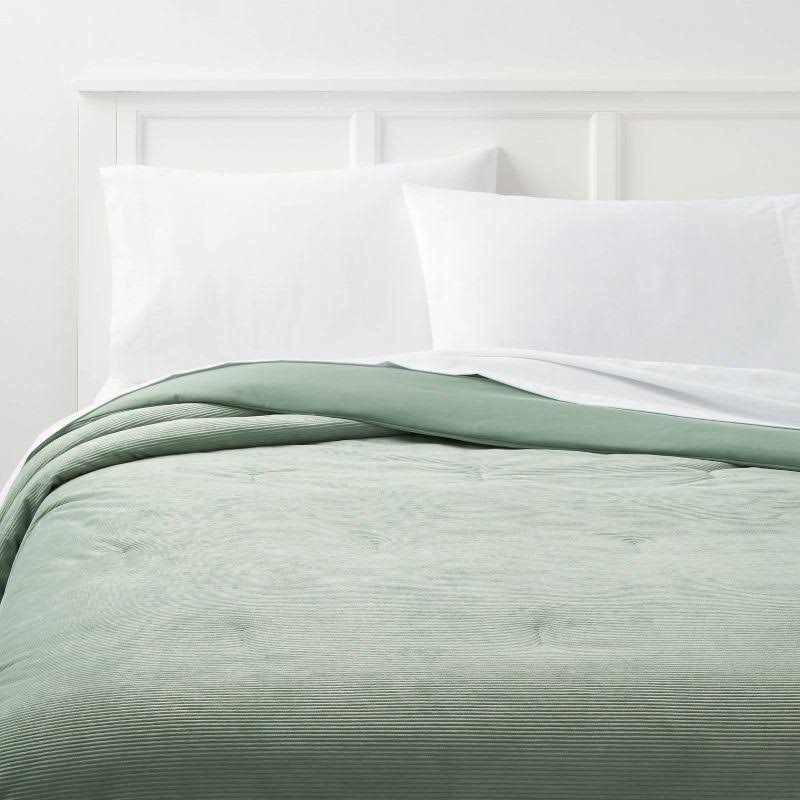 Twin/Twin Extra Long Corduroy Plush Comforter Sage Green - Room Essentials