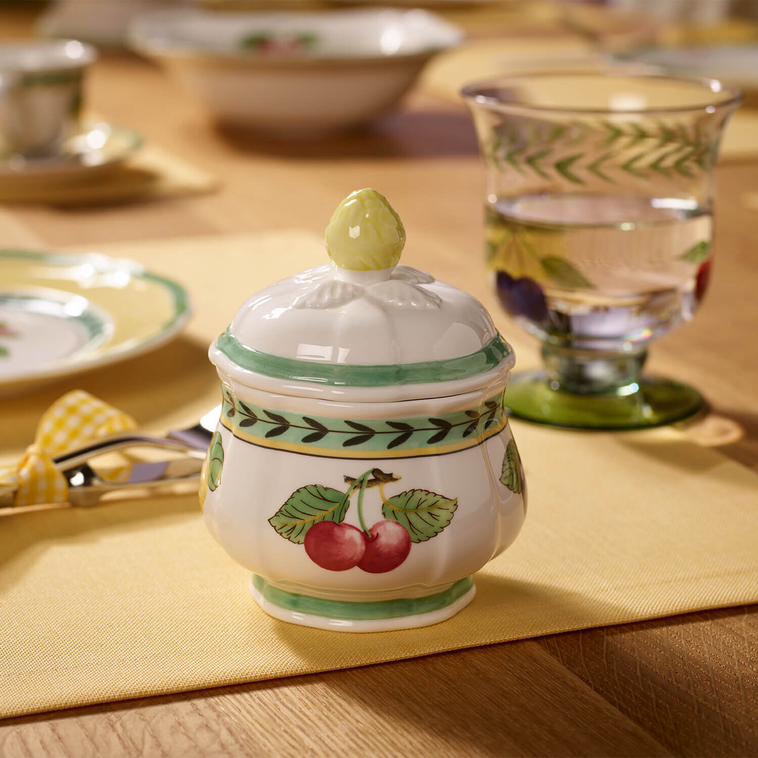French Garden Sugar bowl - Multi-colored, 12.2 oz, Premium Porcelain