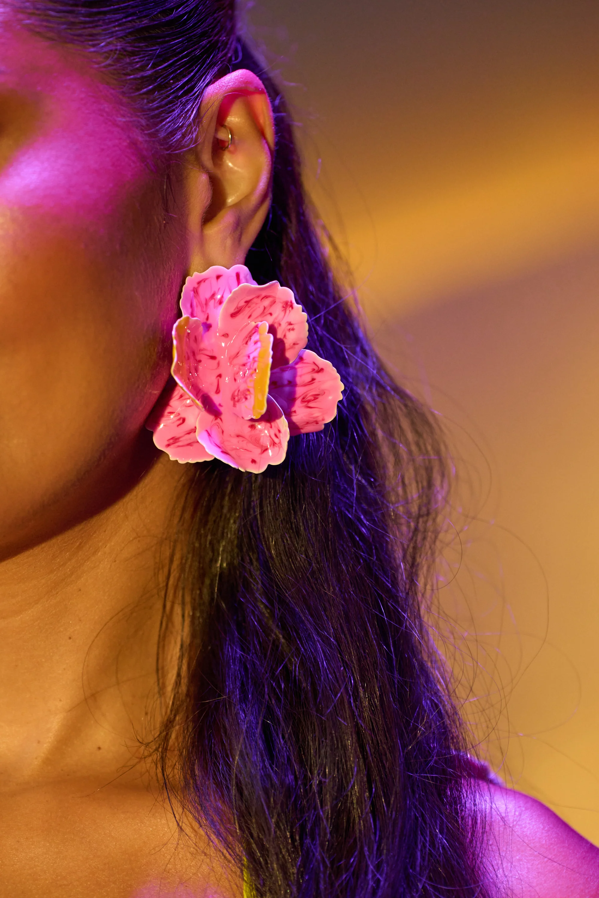 IM SPOILED EARRING - Akira Store