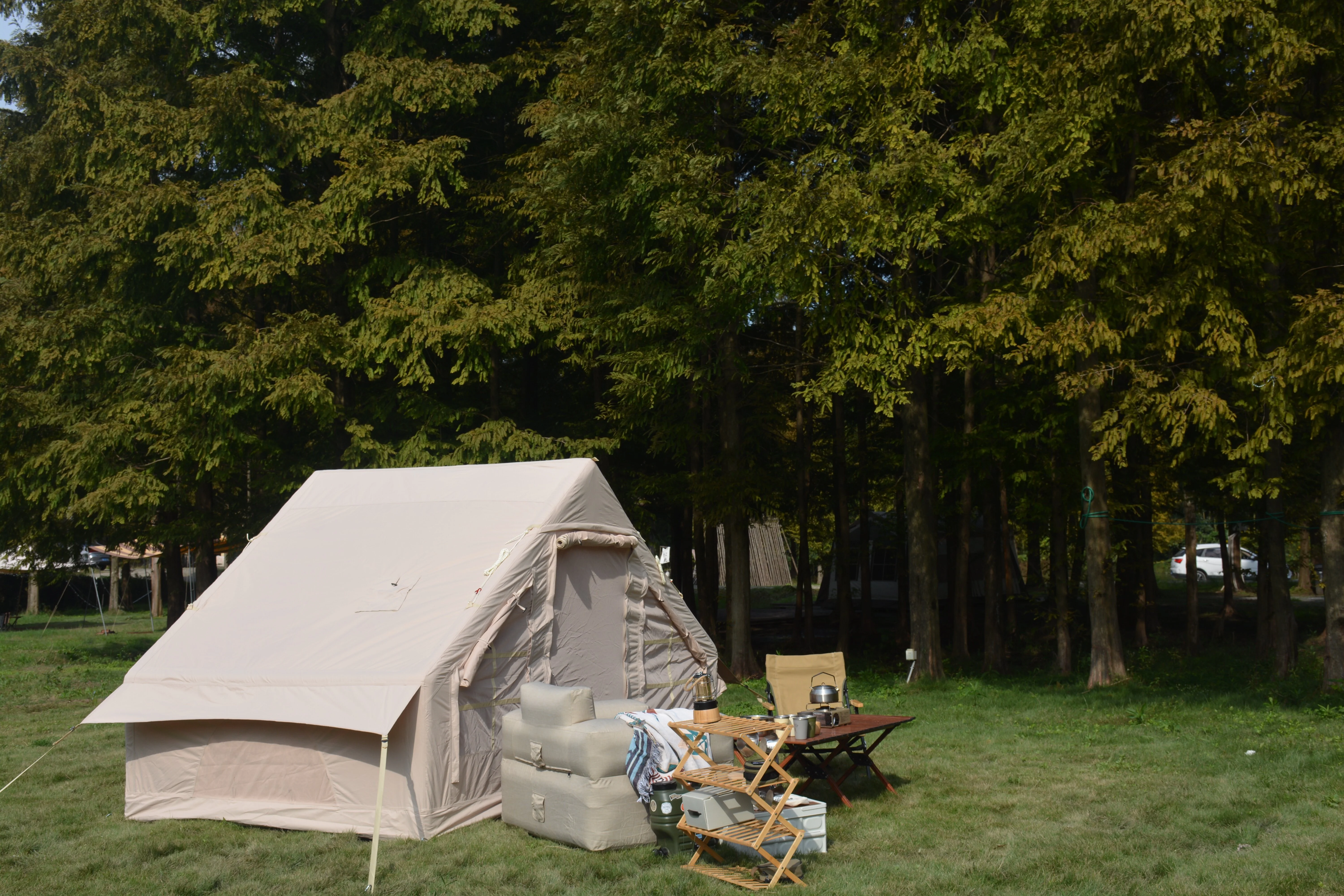 Inflatable Camping Tent Easy Setup 4 Season Glamping Tent 4-6 Persons Waterproof Windproof Outdoor Self-Supporting Blow up Tent Air Tent Portable House Beige - Image 5