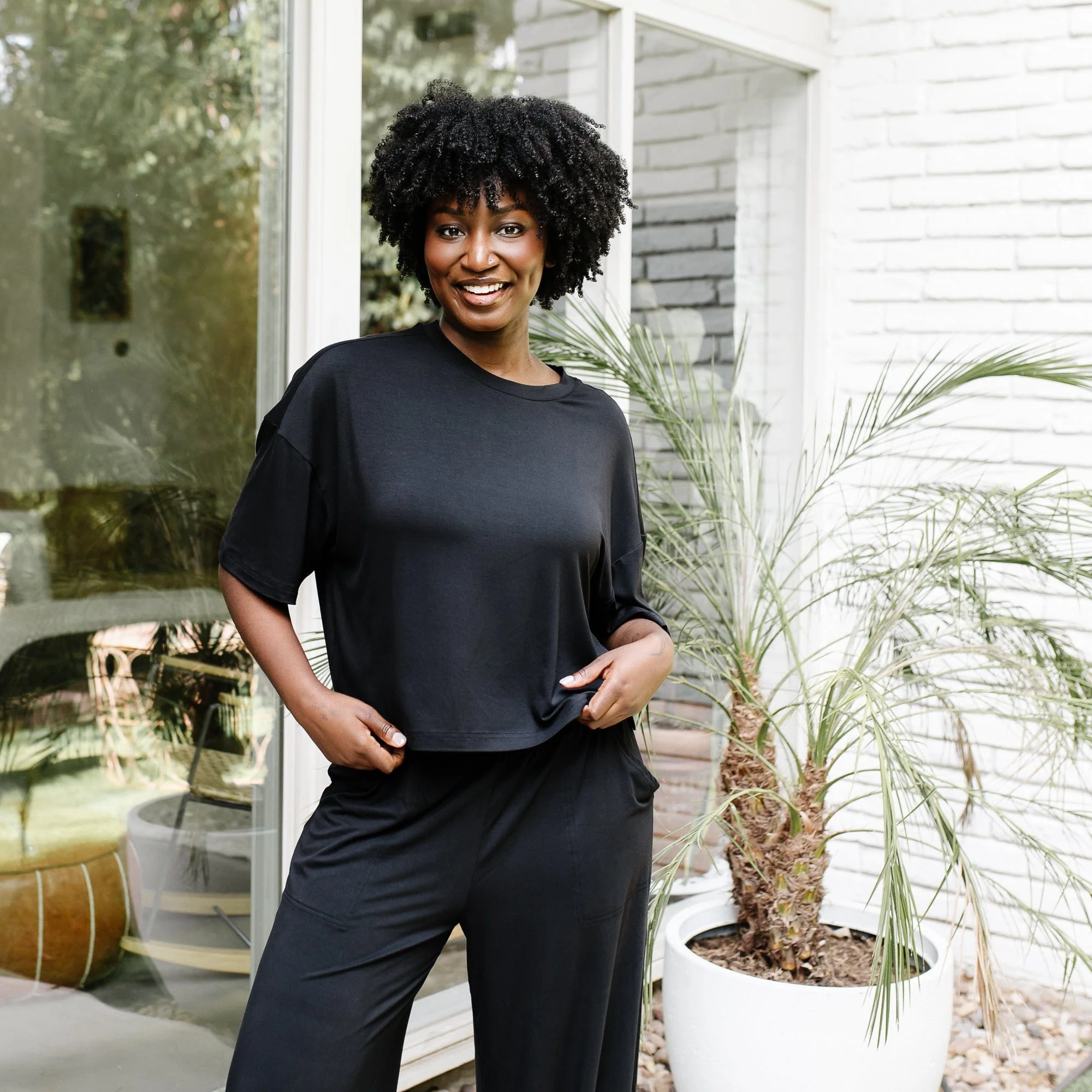 Women's Short Sleeve Boxy Tee in Midnight