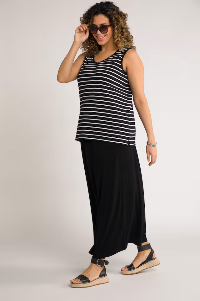 2 Pack of V-Neck Cotton Knit Tanks - Stripe, Solid