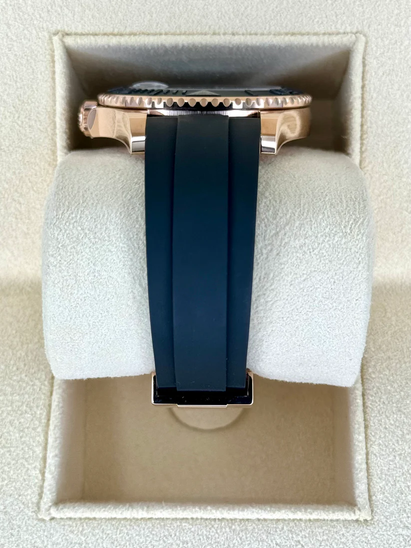 [Super Clone]RLX Yacht-Master 37mm Rose Gold - Black Dial - Oysterflex Strap (Ref# 268655)