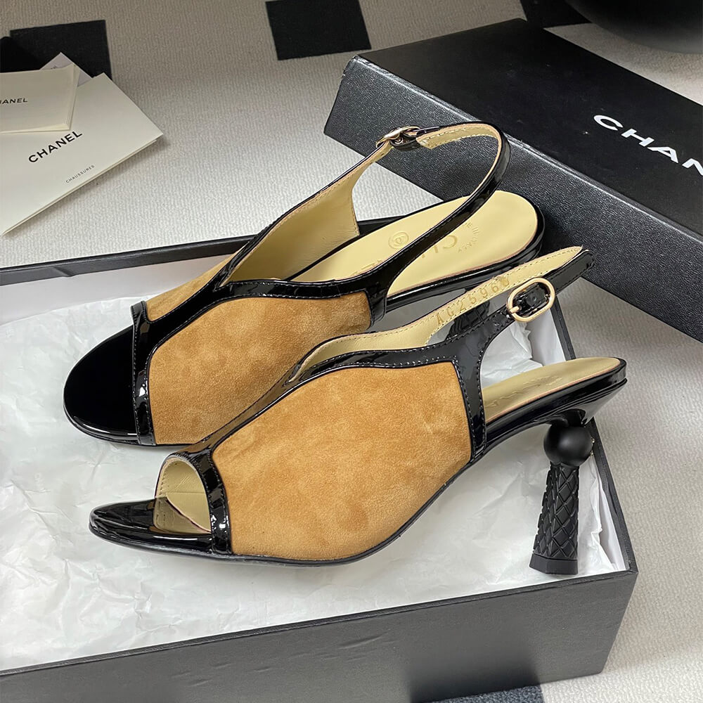 CHANEL Sandals