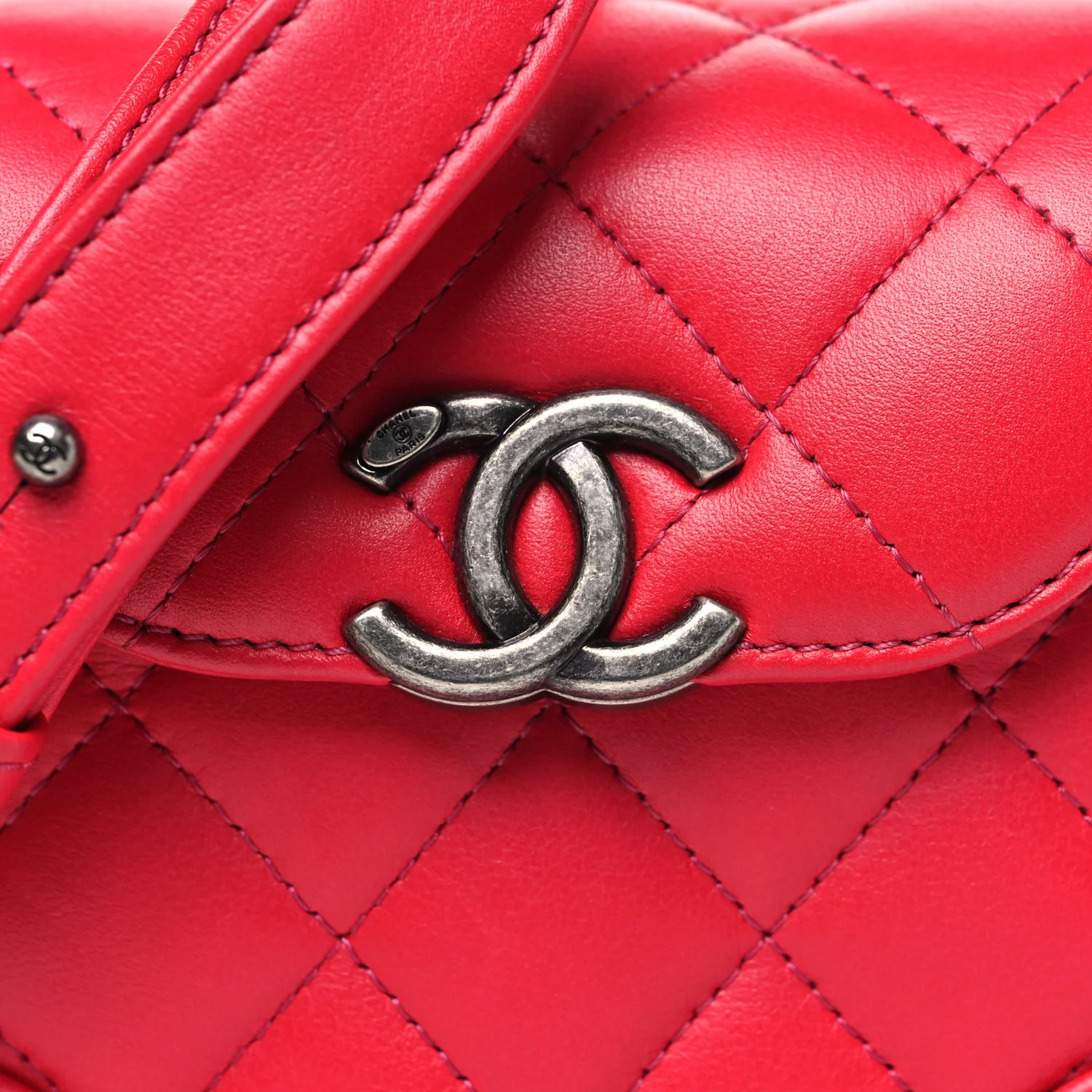 Lambskin Quilted Trunk Bag Pink