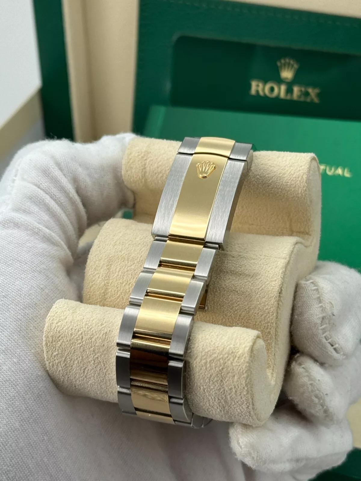 [Super Clone]RLX  Datejust 36mm 126233-0040 Golden Fluted Motif 36mm Dial Oyster Bracelet