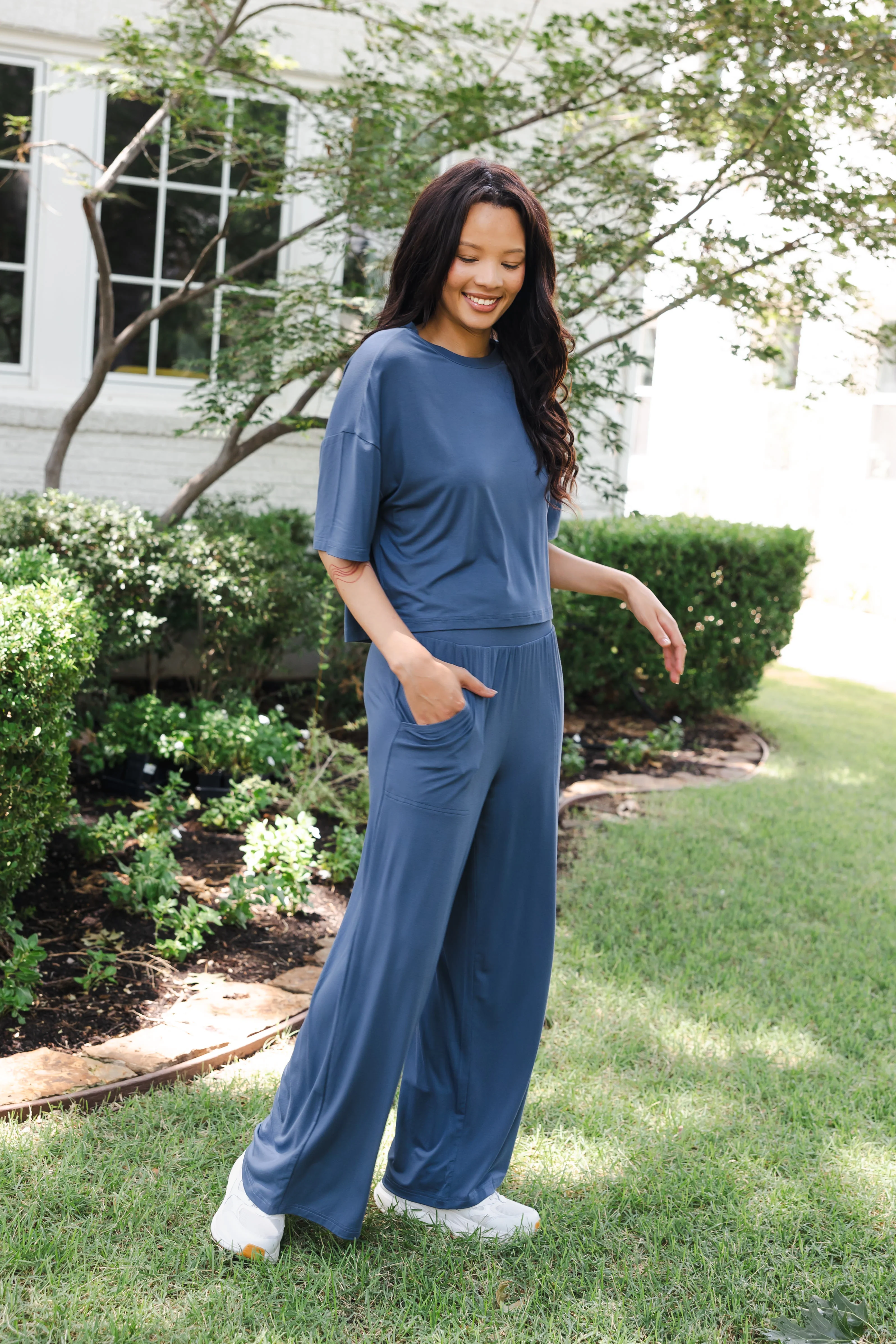 Women's Short Sleeve Boxy Tee in Oxford