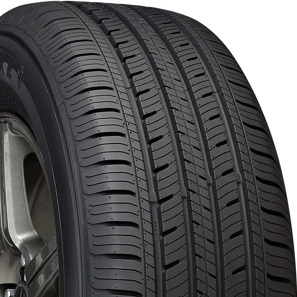 RP18 All-Season 195/65R15 91H Passenger Tire
