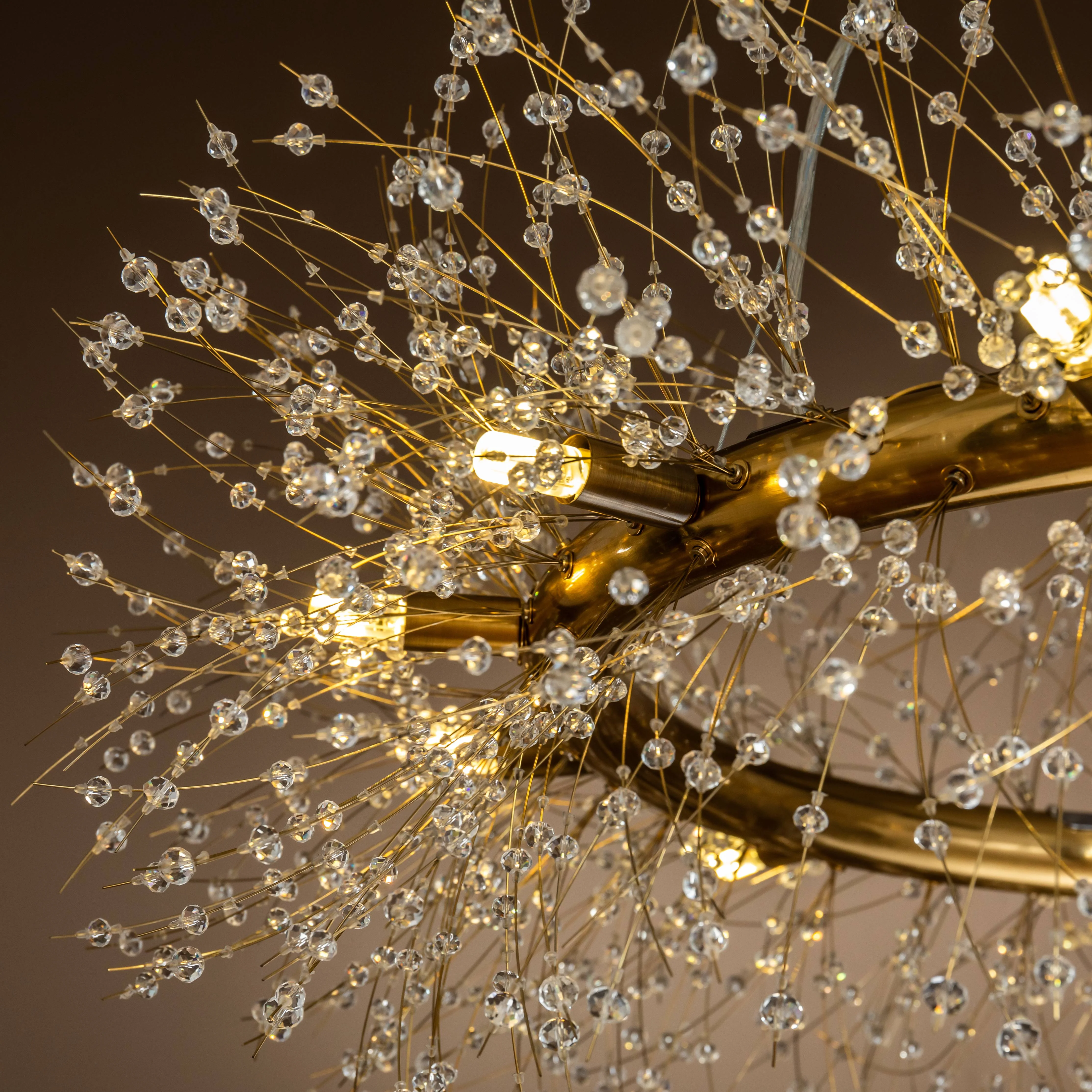 12-Lights Antique Brass Wagon Wheel Modern Crystal Firework Chandelier Glam Round Pendant Light Fixture for Dining Room or Living Room