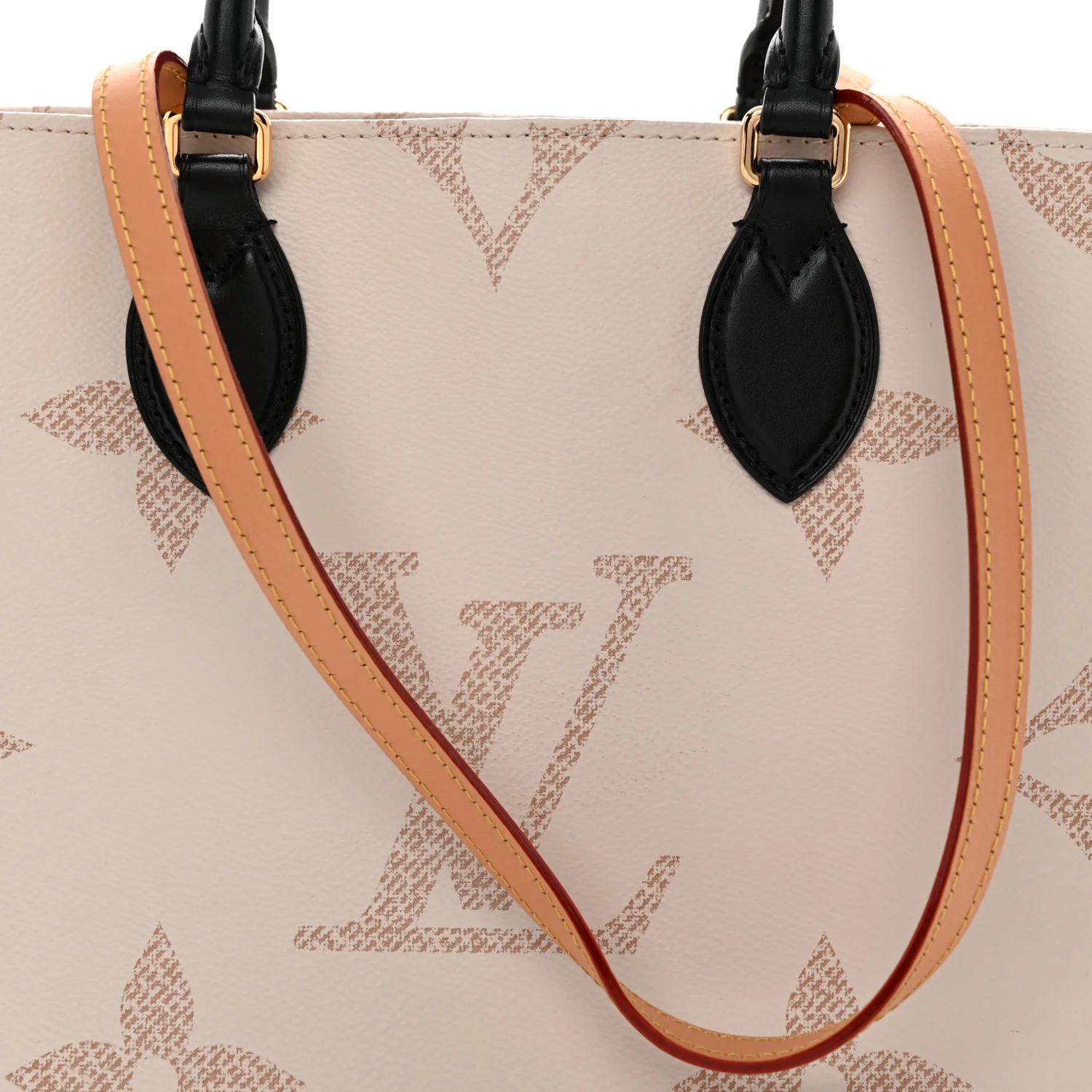 Monogram Dune Giant Onthego MM