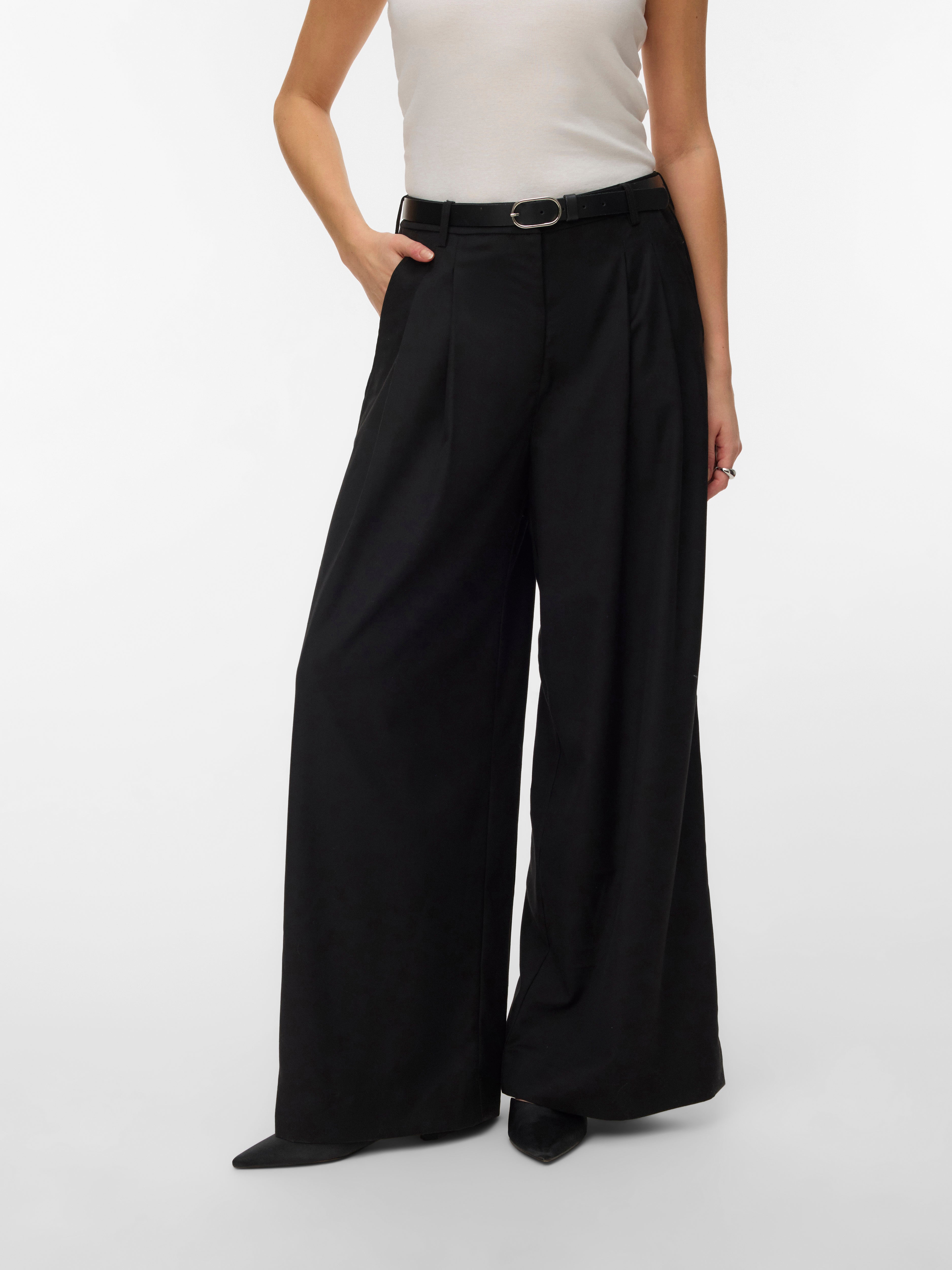 VERO MODA® VMNIKKI Tailored Trousers