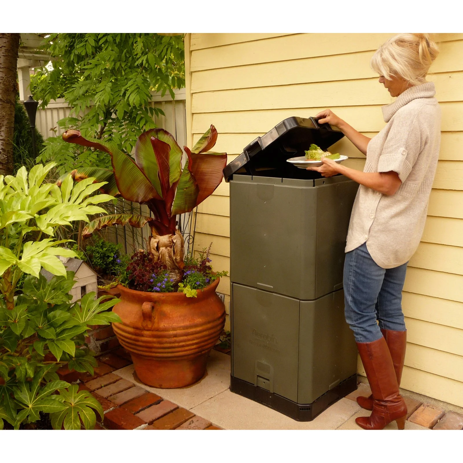 200 Insulated Composter 55 gal. - Image 4