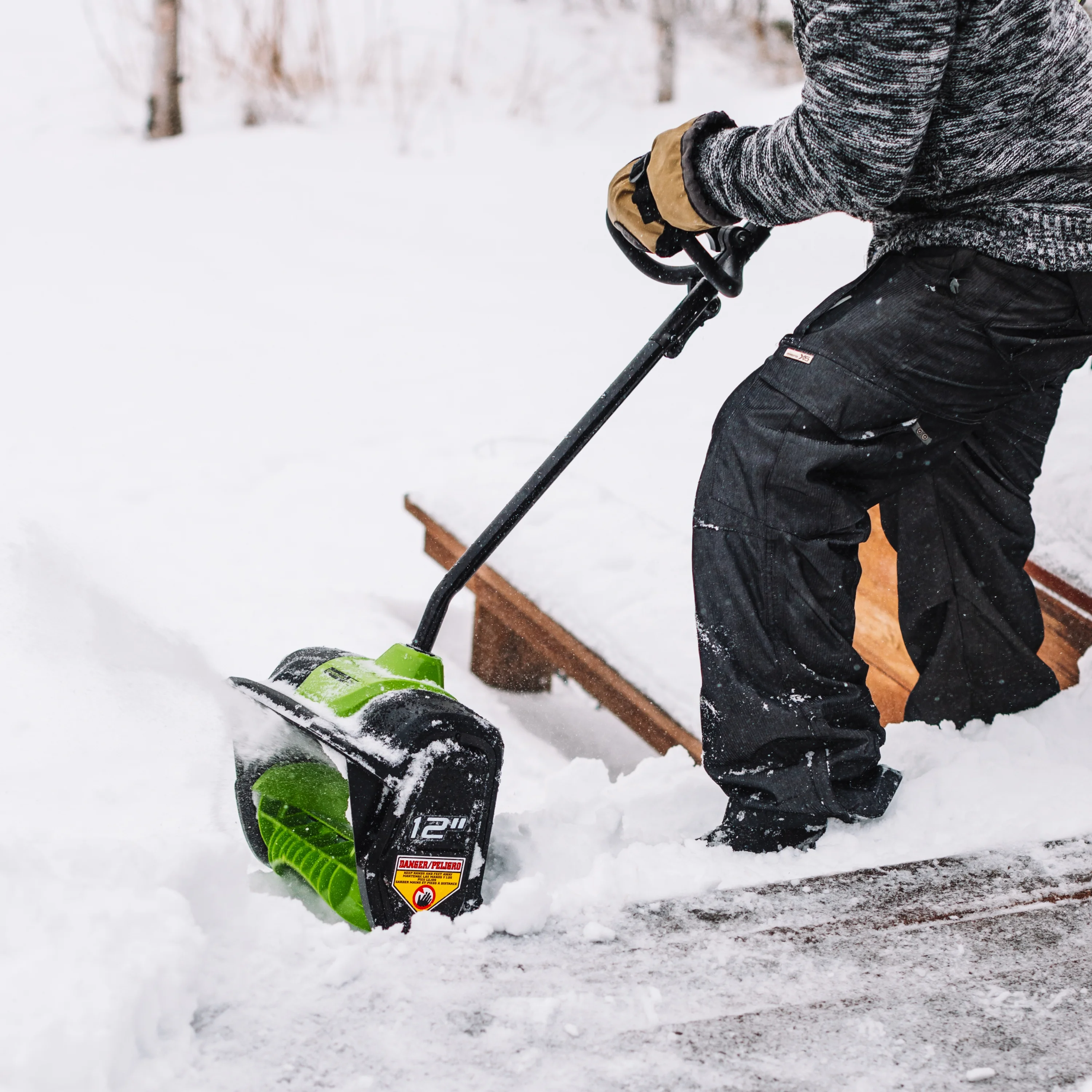 80V 12" Cordless Brushless Snow Shovel with 2 0 Ah Battery 2600602 Image 6