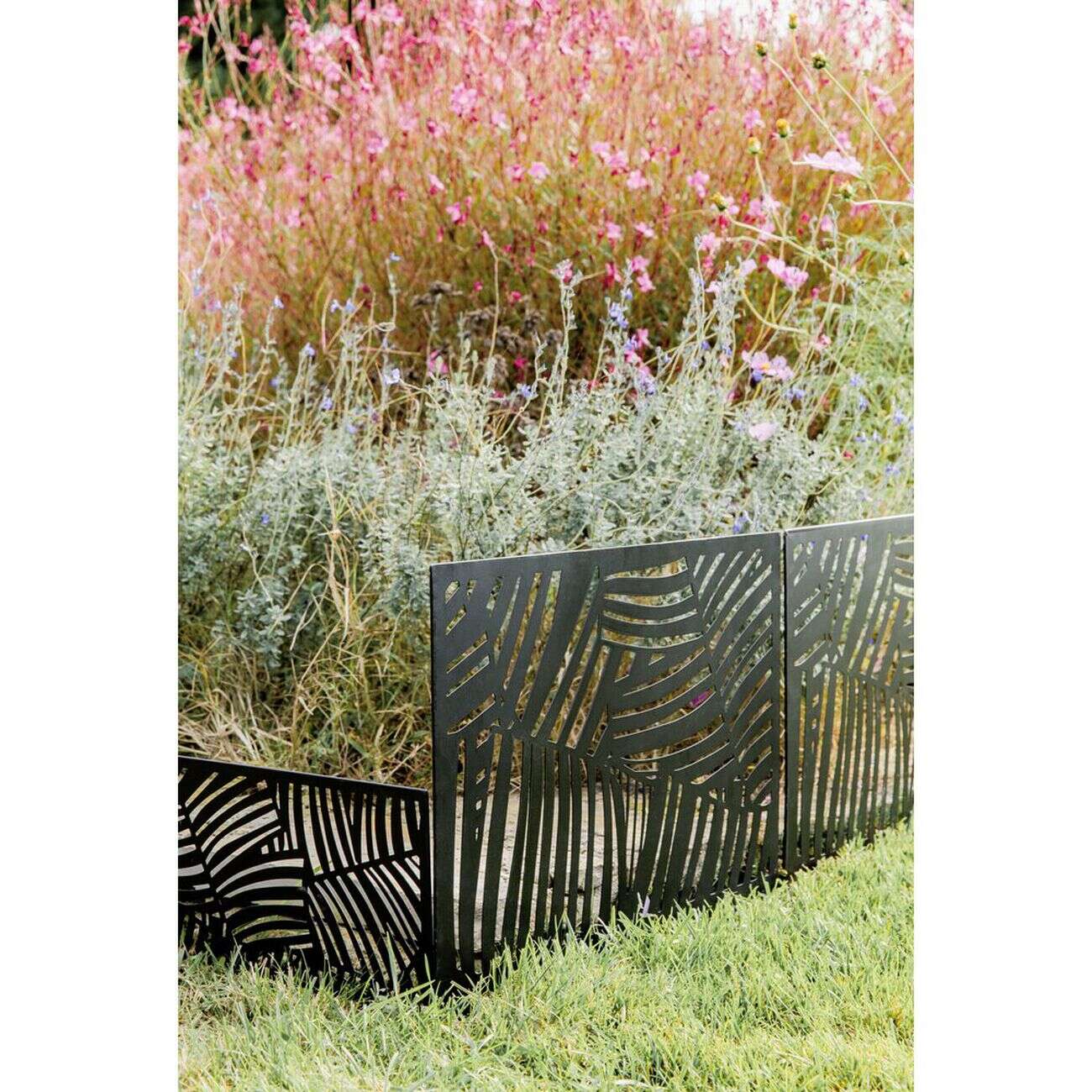 Bordure de jardin métal design feuillage ajouré noir 50xH20 cm