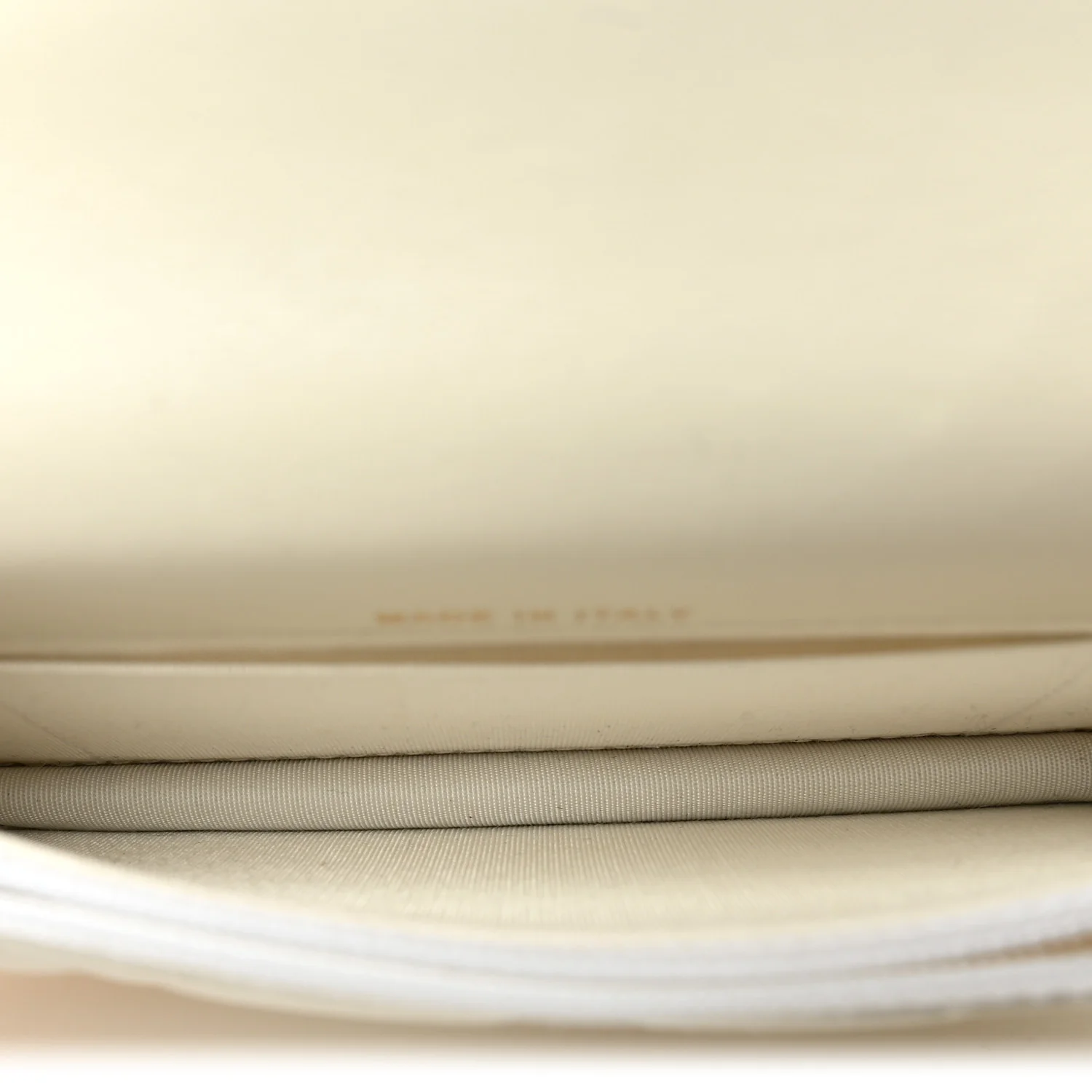 Calfskin Quilted Maxi Pearls Clutch With Chain  White