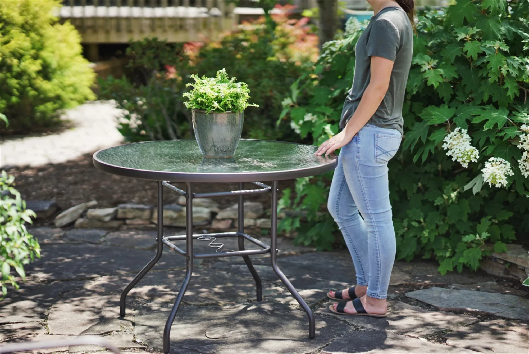 Garden Elements Outdoor Round Patio Dining Table, Steel Base and Rim with Waterwave Glass Top, Brown, 40