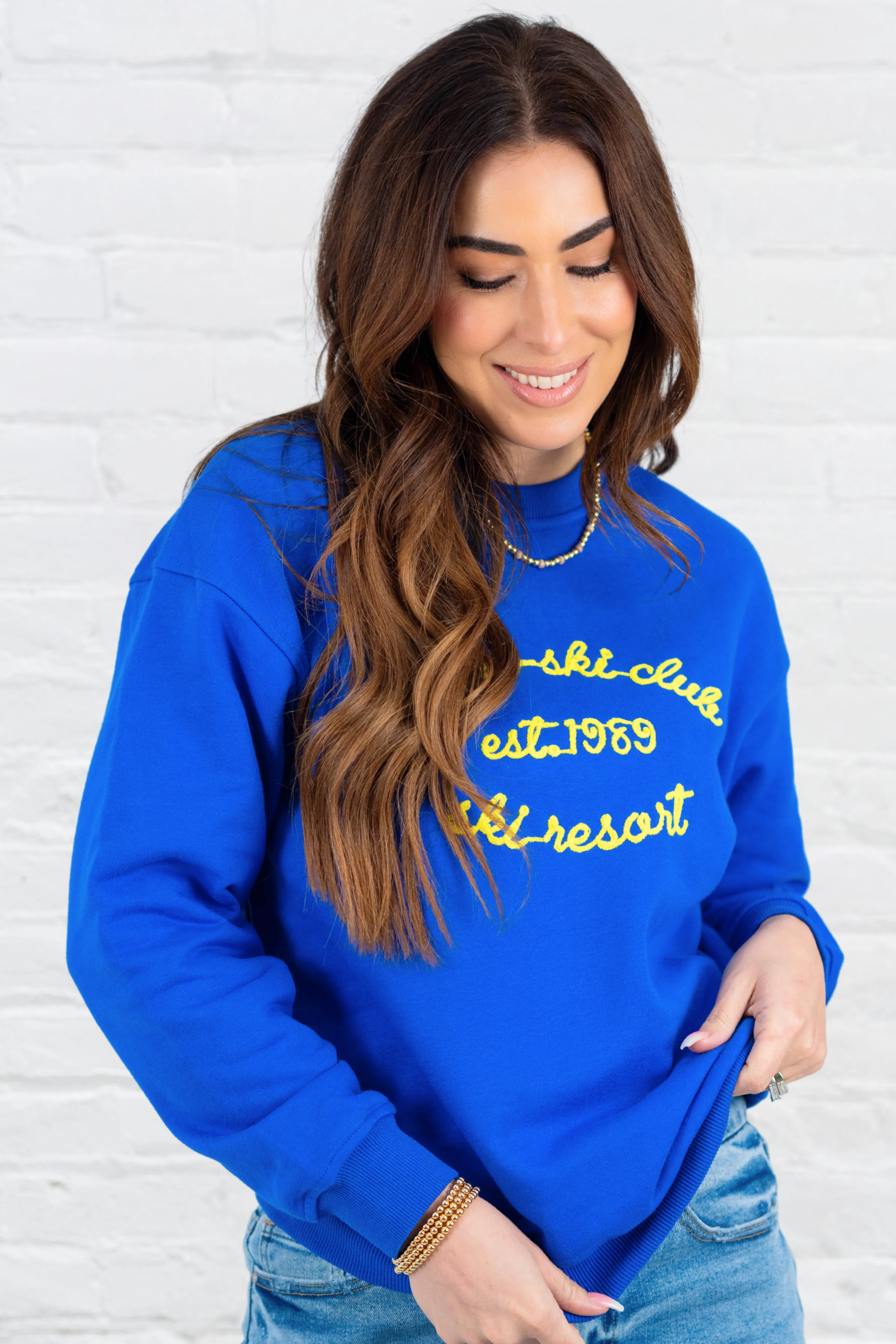 The Apr��s-Ski Club Sweatshirt