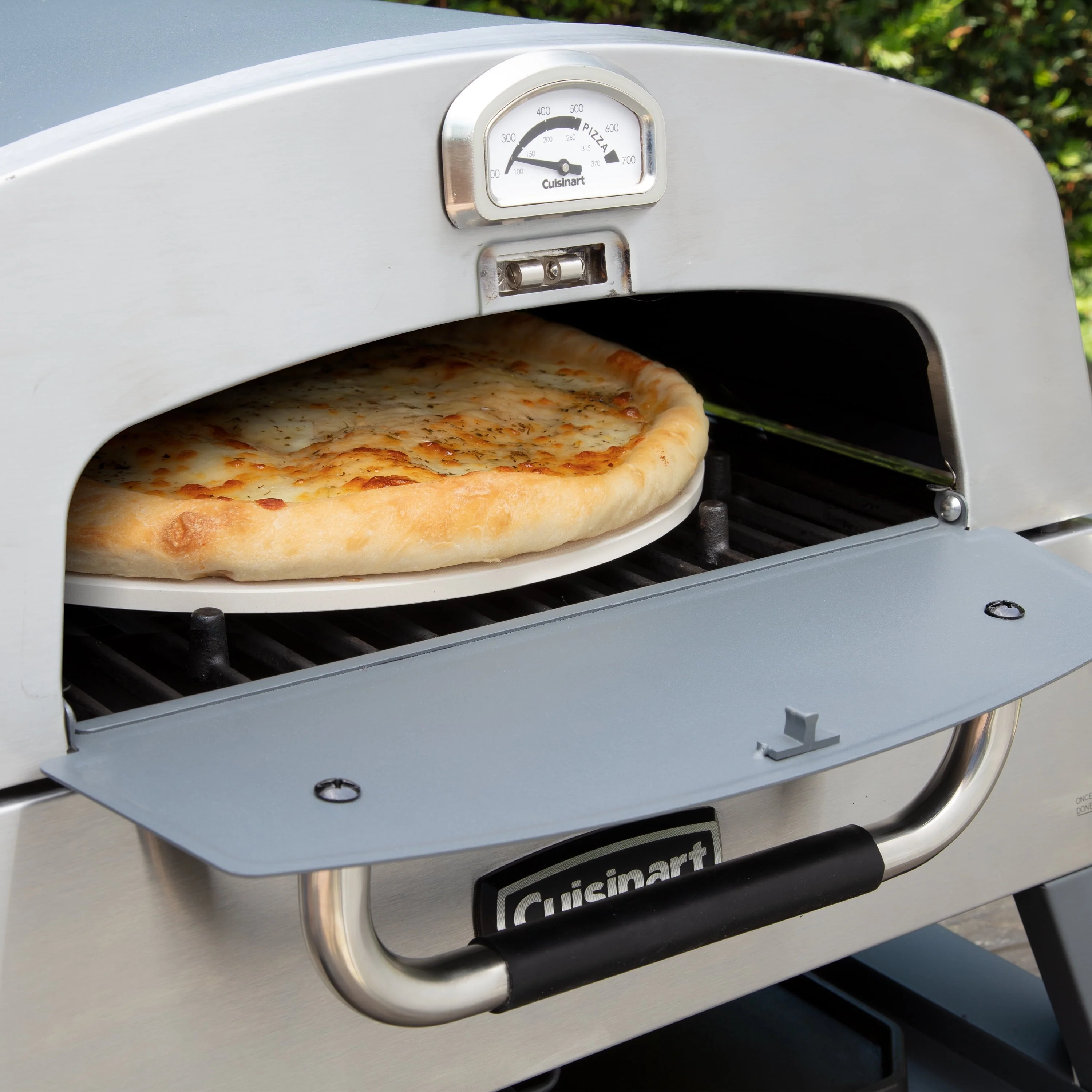 Cuisinart 3 in 1 Pizza Oven, Griddle, and Grill Image 6
