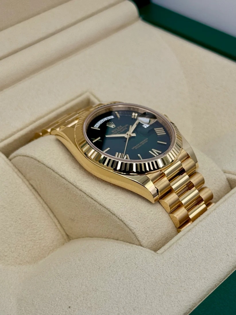 [Super Clone]RLX  Yellow Gold President Day Date 40mm Green Roman Ombre Dial - 228238【Super Clone】