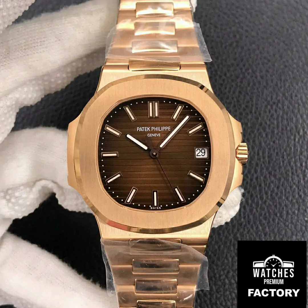 Patek Philippe Nautilus 5711 / 1R-001 3K Factory Gold Case