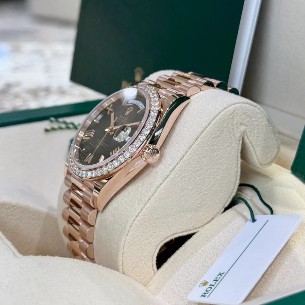 [Super Clone]RLX  Day-Date 40mm Slate Ombré Dial and Diamond Bezel 228345rbr-0025【Super Clone】