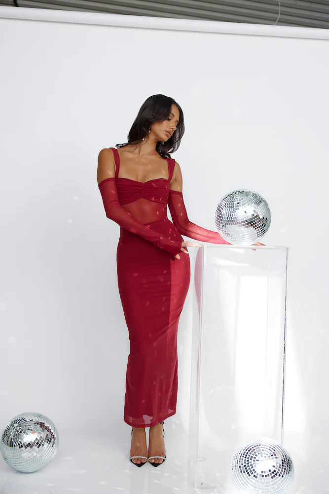 RUNAWAY Lamoura Midi Dress Wine