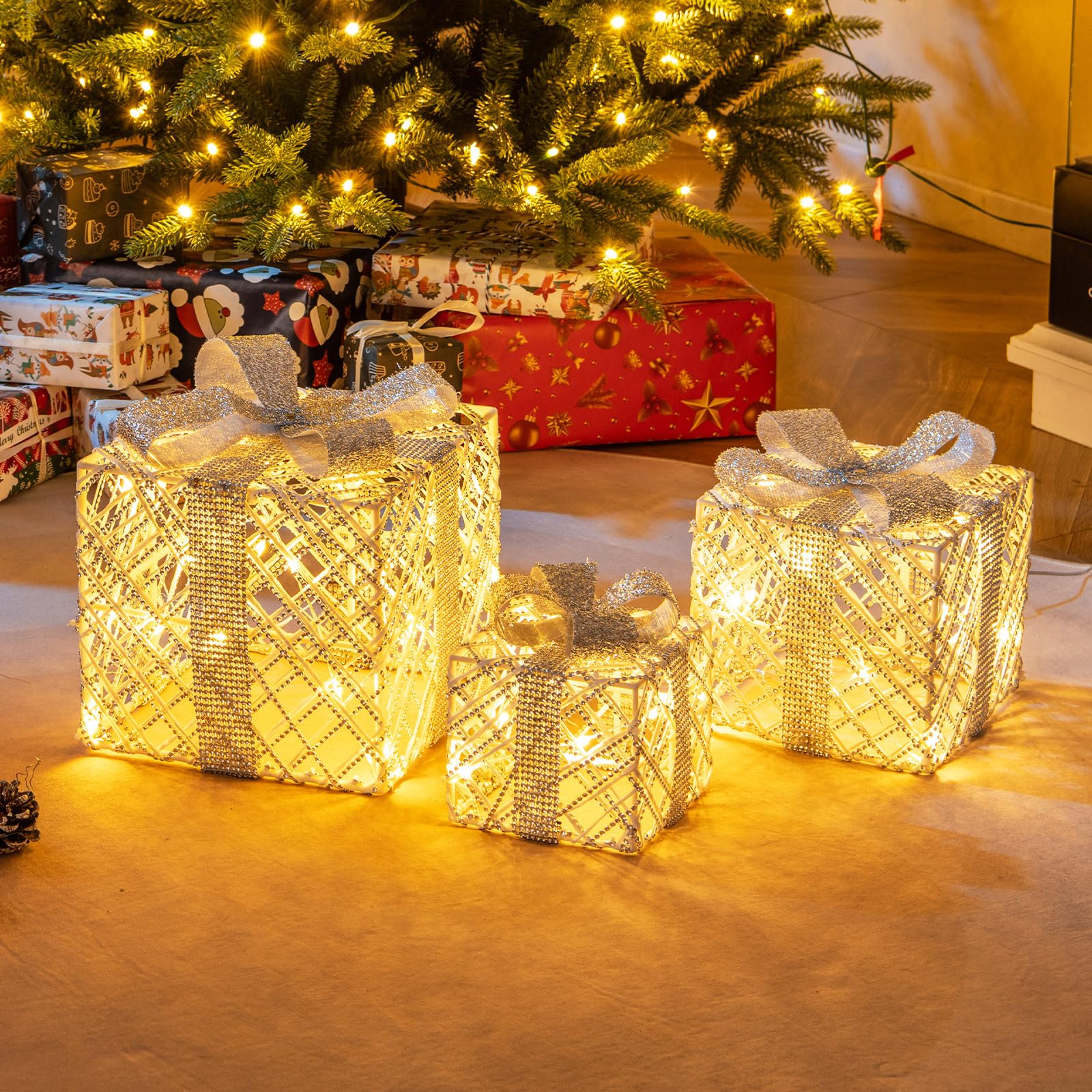 Tangkukla 3 Pack Christmas Lighted Gift Box, Pre-Lit Festive Boxes w/ 50 LED Lights
